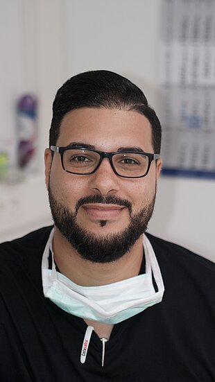Dr. Tarik Farrag